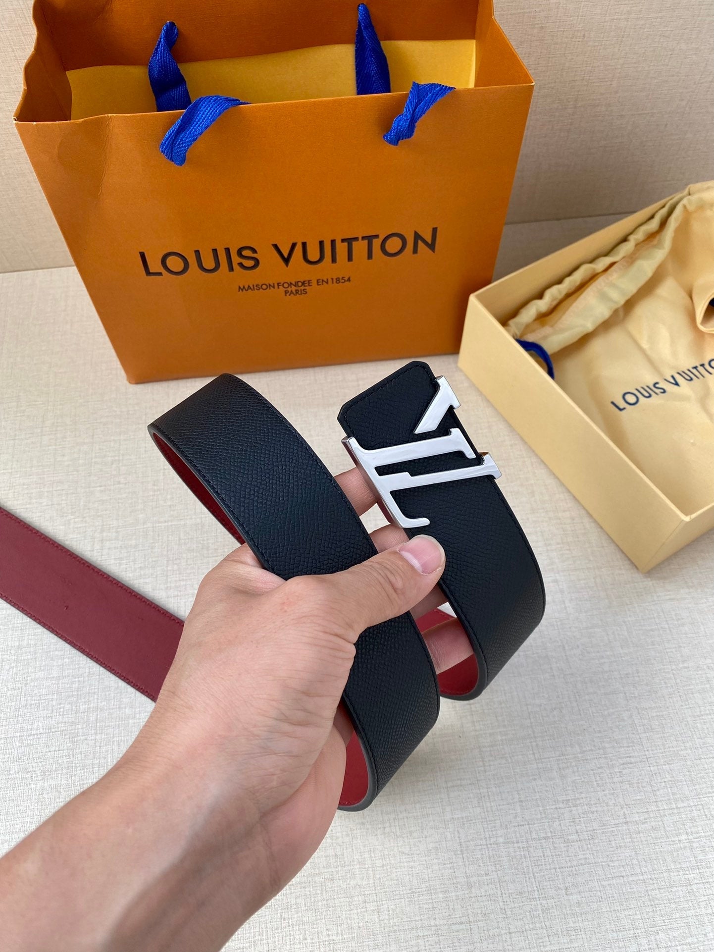 MV -Luxury  LUV  BELTS 017