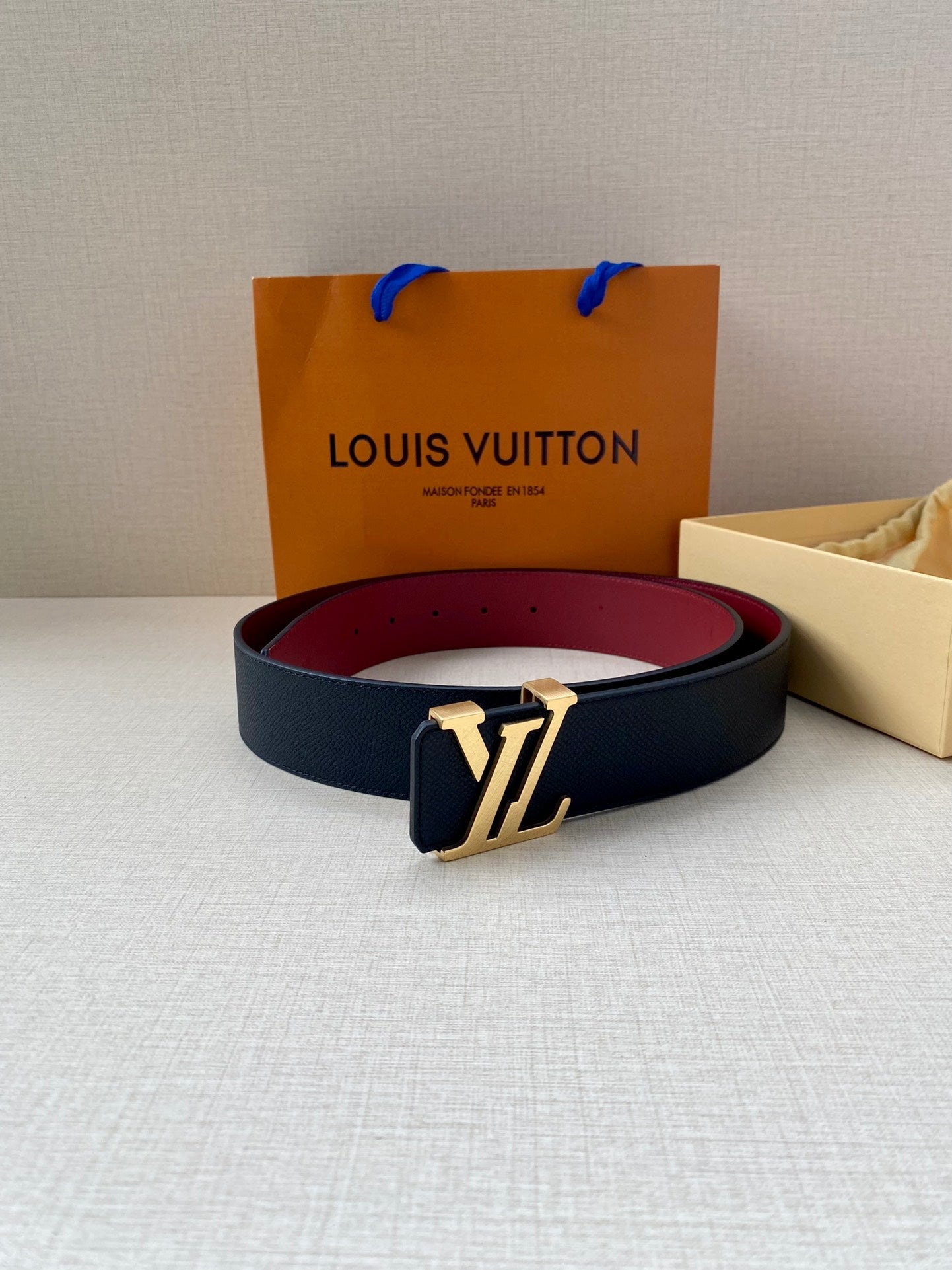 MV -Luxury  LUV  BELTS 017