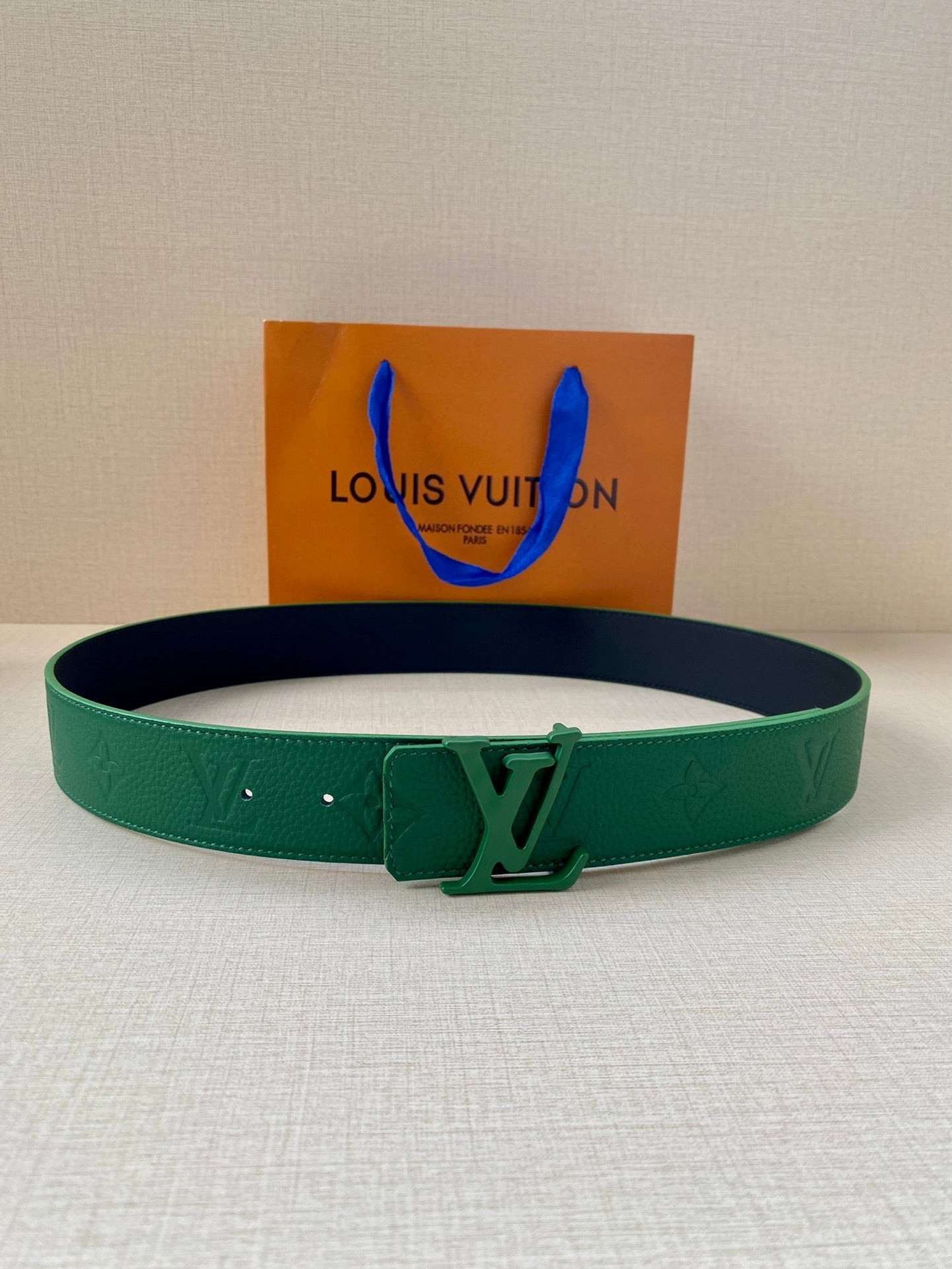 MV -Luxury  LUV  BELTS 022