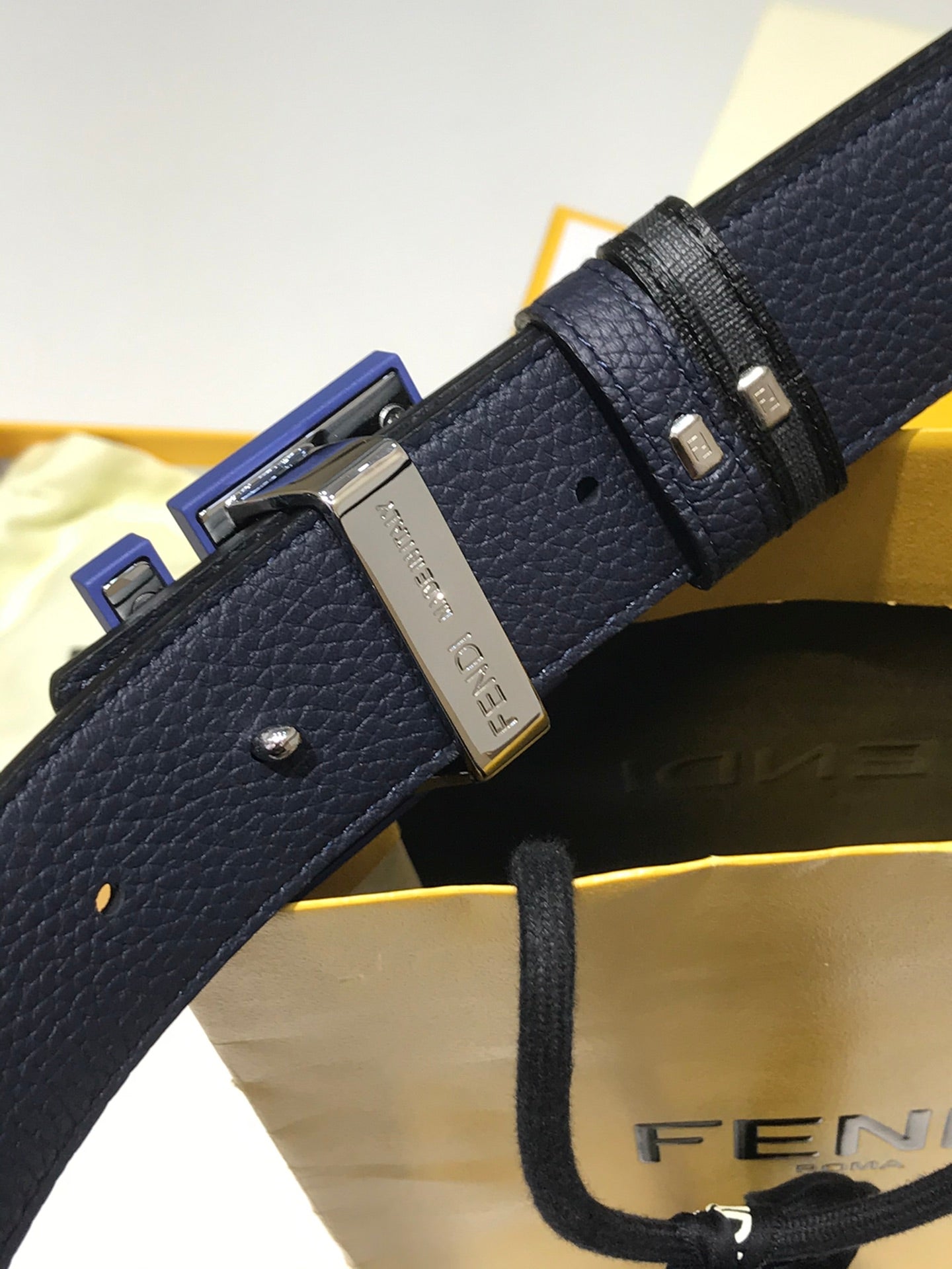 MV -Luxury  FEI  BELTS 008