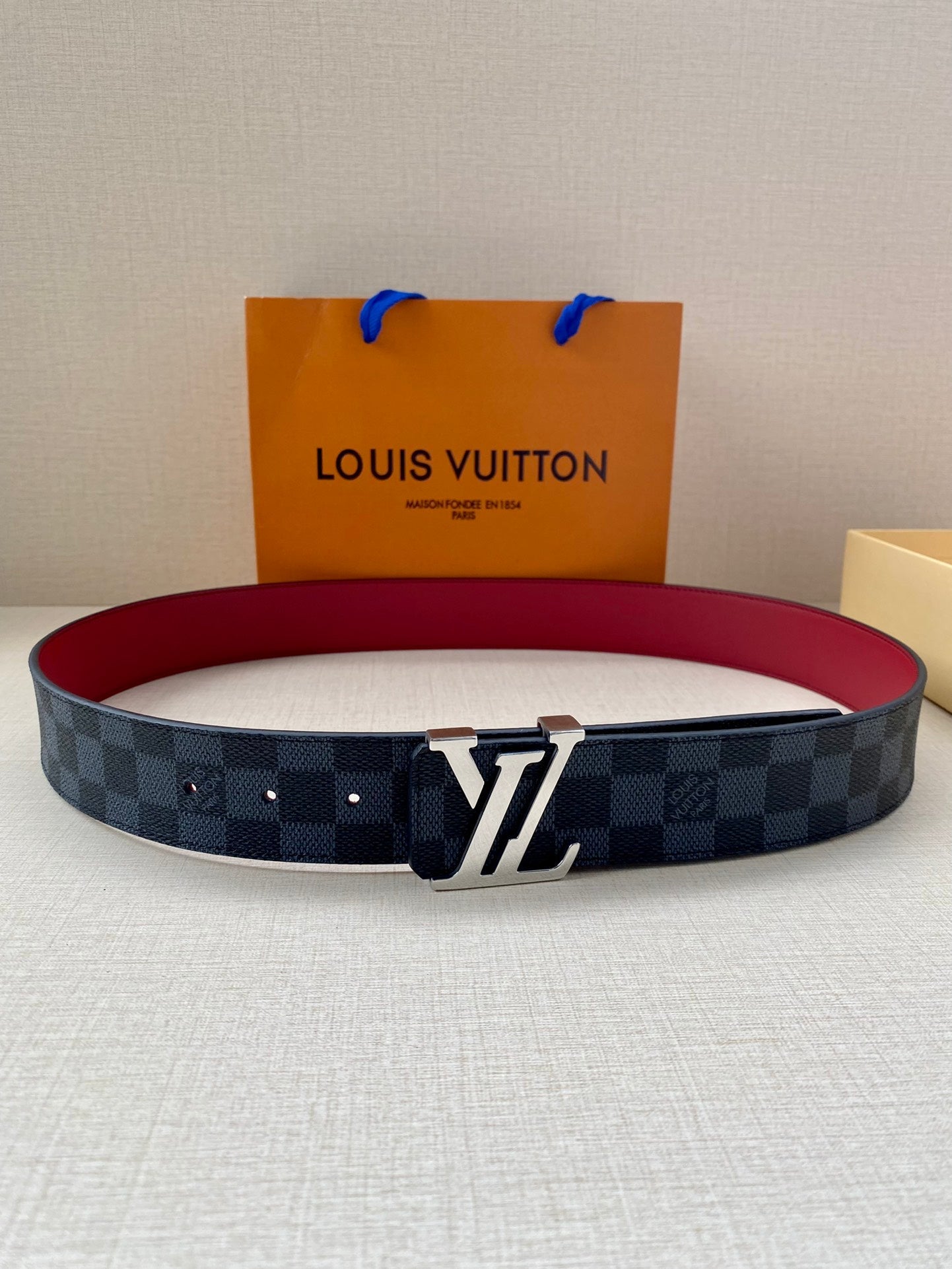 MV -Luxury  LUV  BELTS 018