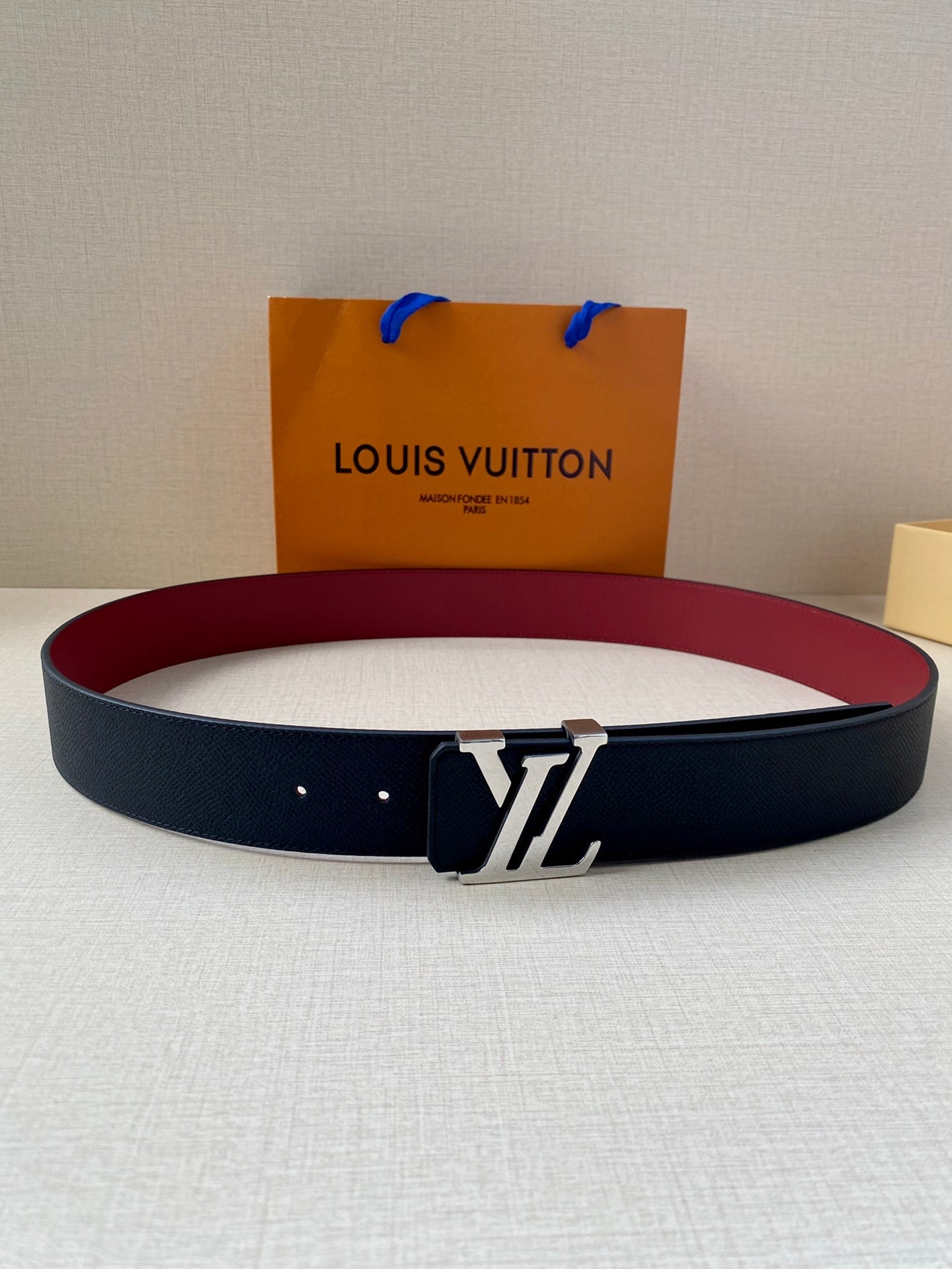 MV -Luxury  LUV  BELTS 017