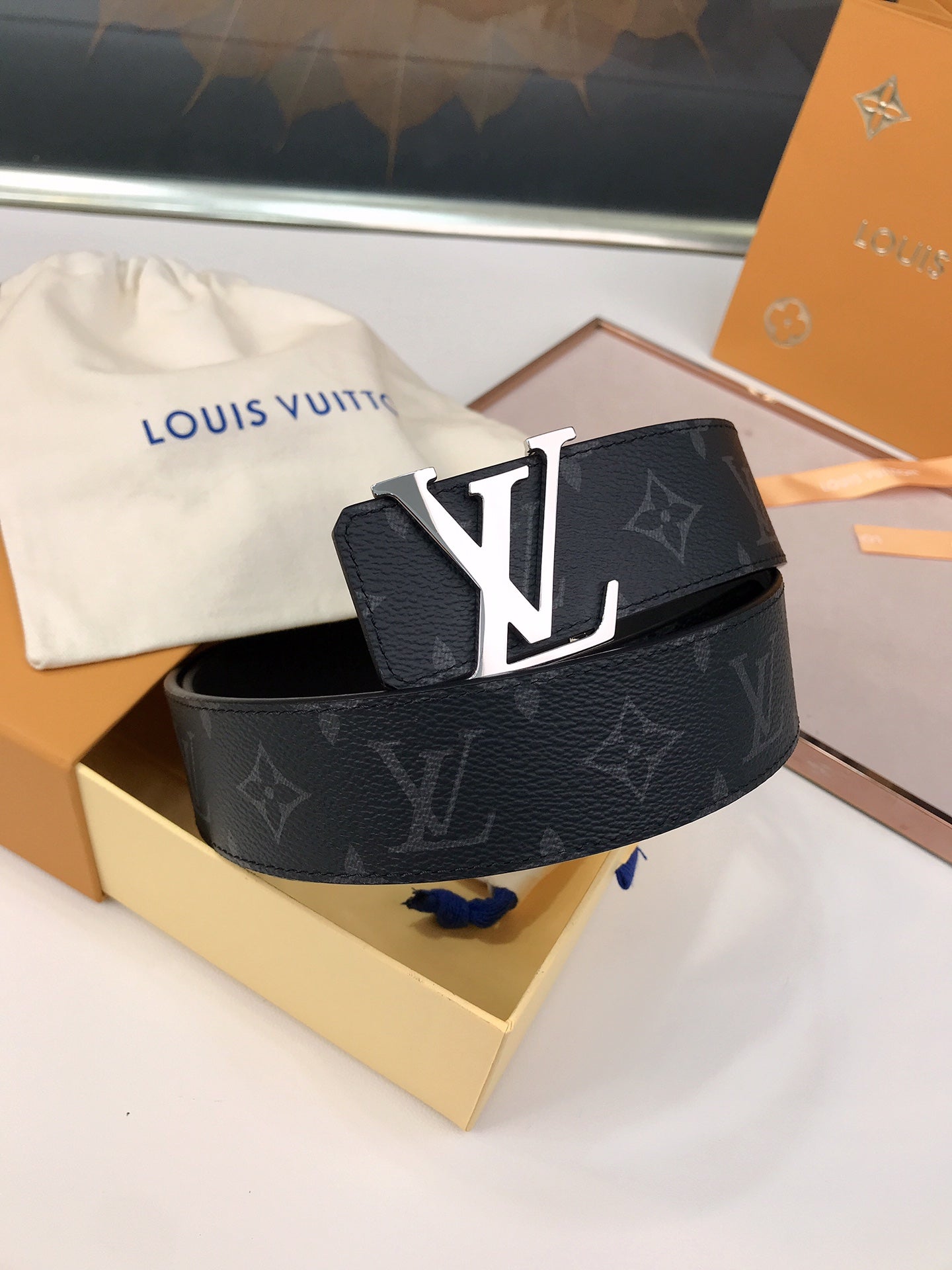 MV -Luxury  LUV  BELTS 002