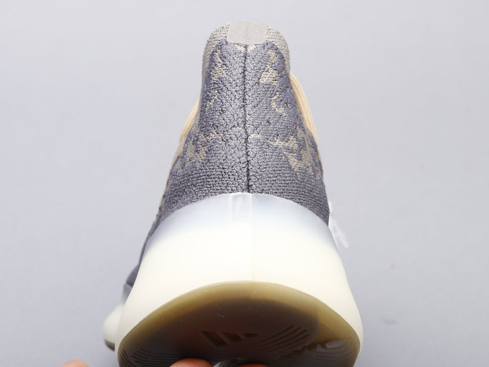 MO - Yzy 380 Mist Non Reflective Sneaker