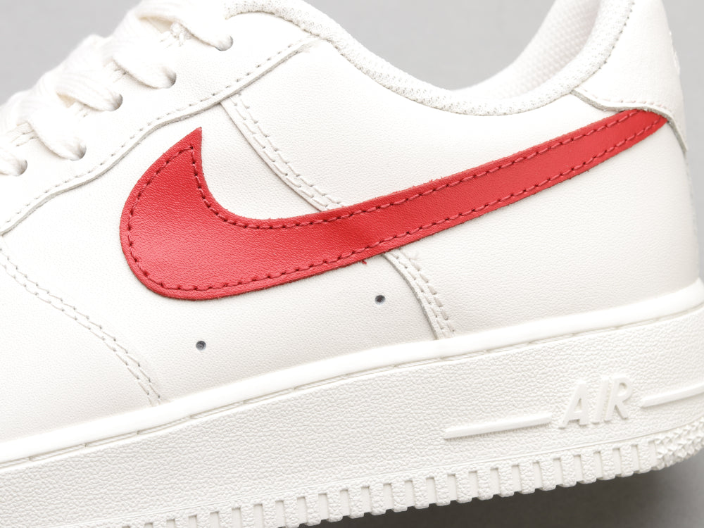 MO - AF1 retro white red low top