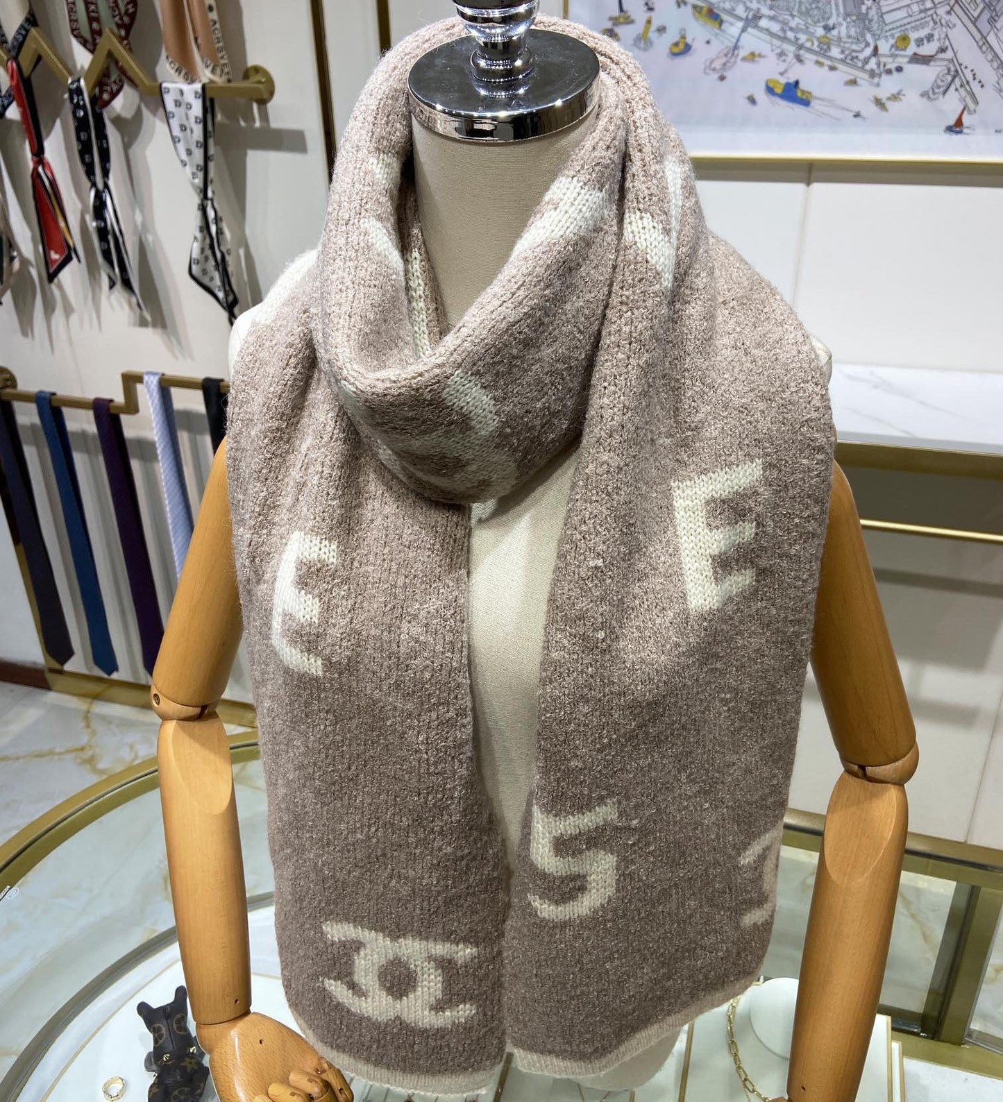 Top Quality  CHL  Scarf 006