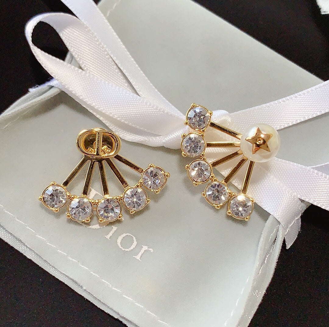 Top Quality Earring Dir 040