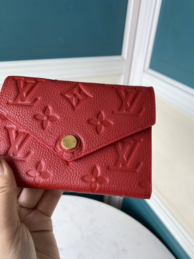MO - Top Quality Wallet LUV 060