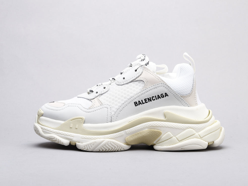 MO - Bla Triple S Pure White Sneaker