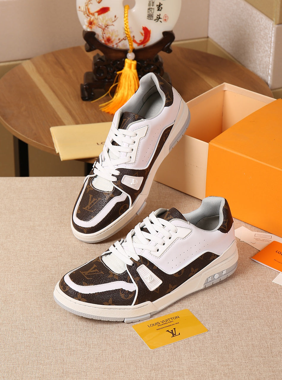 MO - LUV Brown White Sneaker