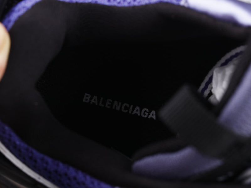 MO - Bla Track Three Generations Sneaker