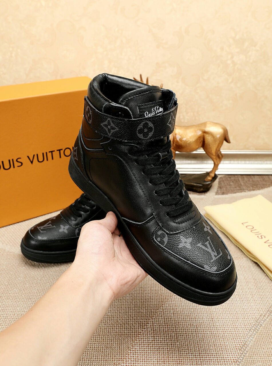 MO - LUV Bombox Boot Black Sneaker