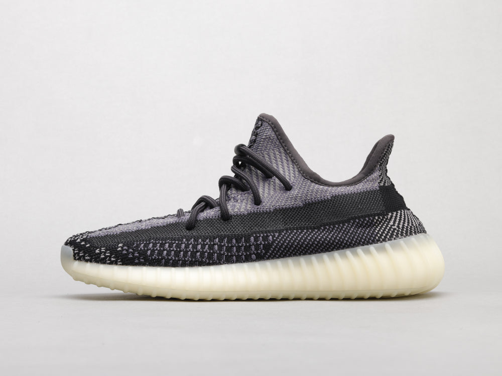 MO - Yzy 350 Carbon Black Sesame Sneaker