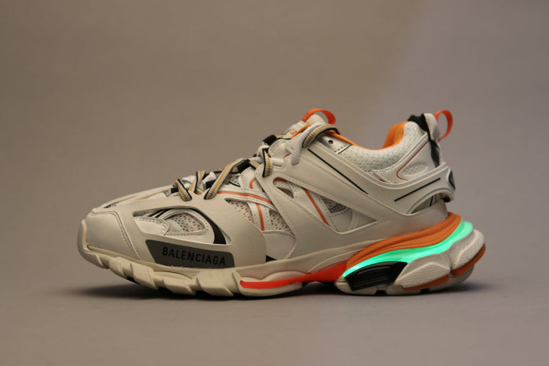MO - Bla Track LED Orange Sneaker