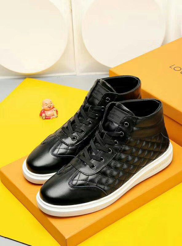 MO - LUV HIgh Top Metal Black Sneaker