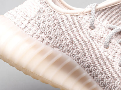 MO - Yzy 350 Light Pink Sneaker