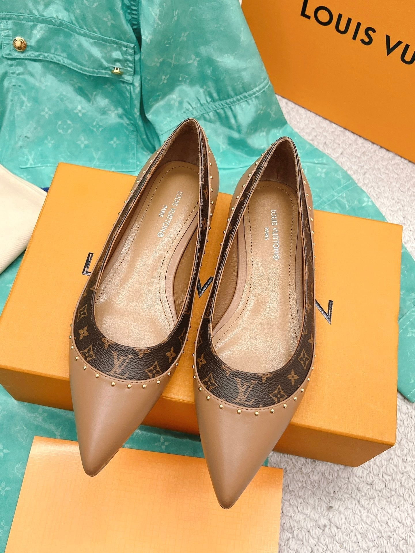 Top Quality LUV High Heel Shoes 045