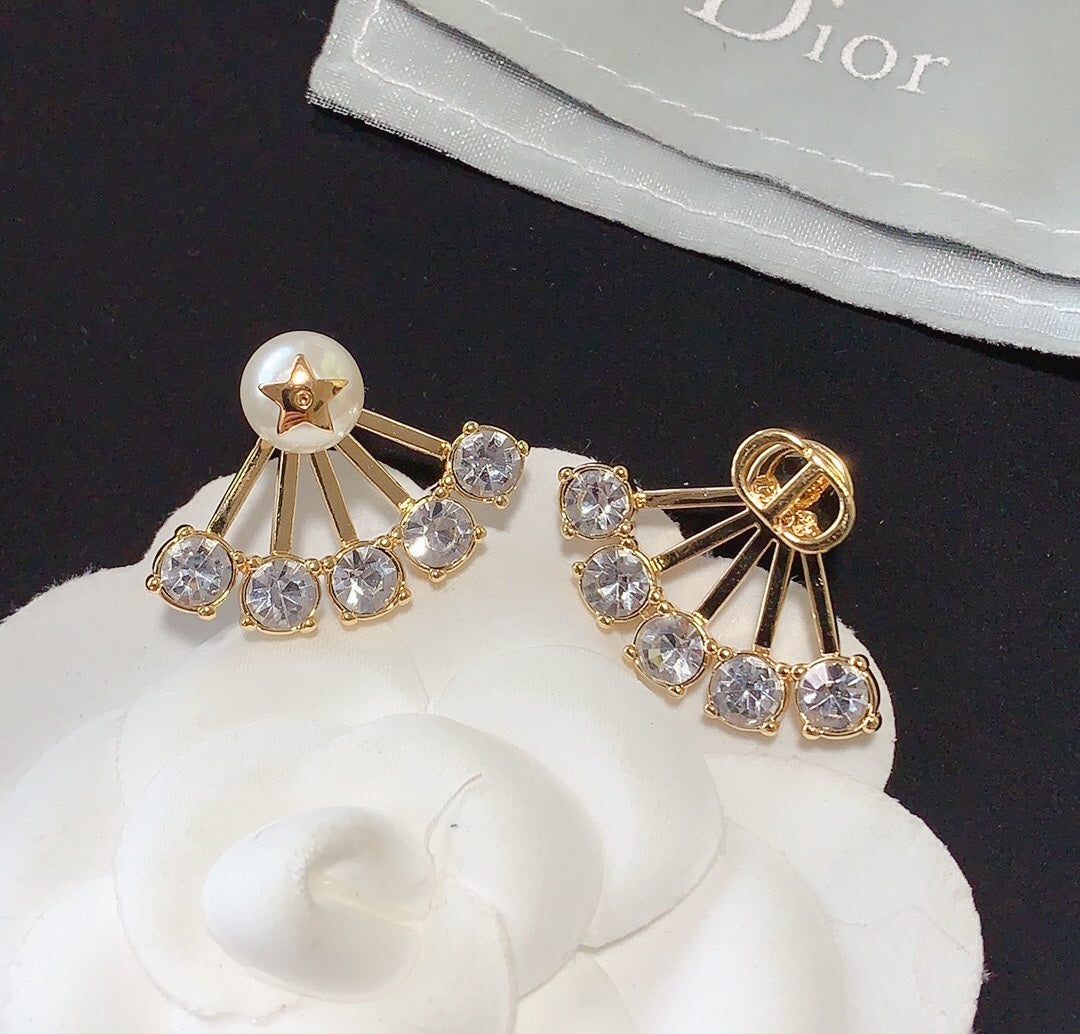 Top Quality Earring Dir 040