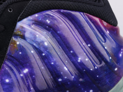 MO - NKE Hardaway Foam Galaxy Star Spray 1.0