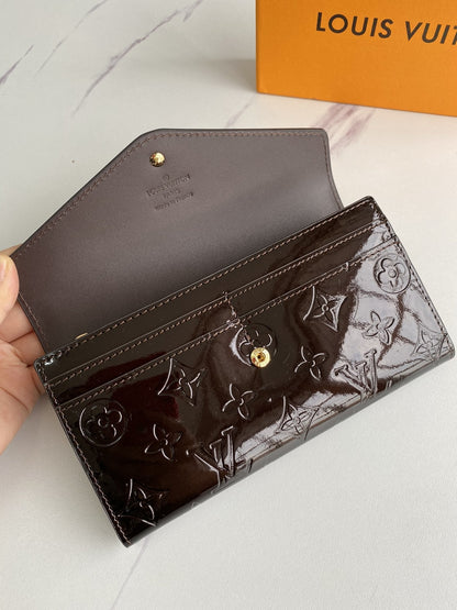 MO - Top Quality Wallet LUV 003