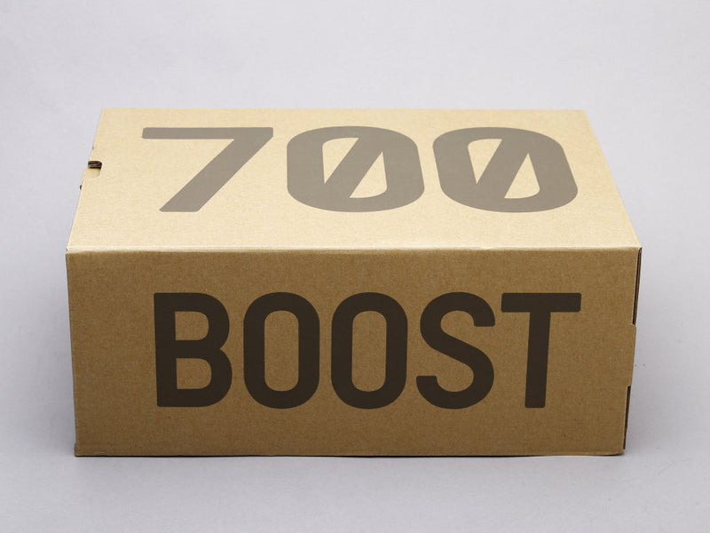 MO - Yzy 700 Inertia 2.0 Sneaker