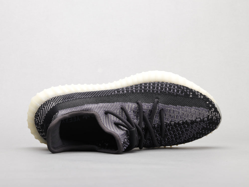 MO - Yzy 350 Carbon Black Sesame Sneaker