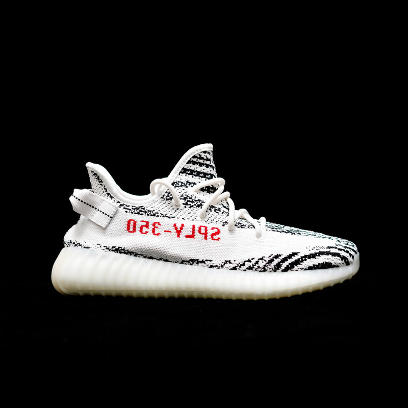 MO - Yzy 350 White Zebra Sneaker