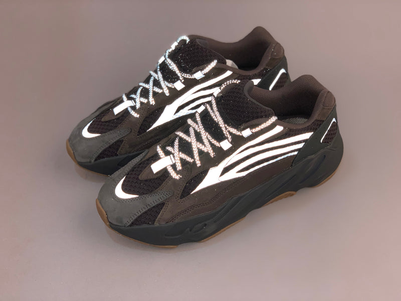 MO - Yzy 700 Geode Sneaker