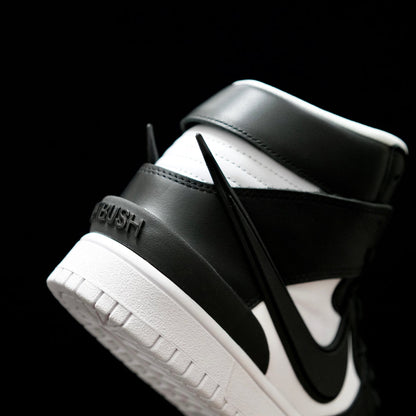 MO - AMBUSH x DUNK HIGH Black & White Collaboration