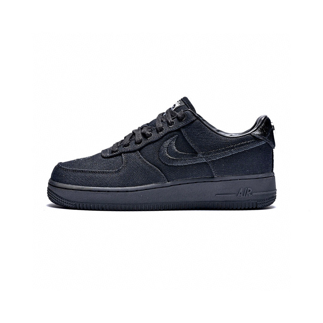 MO - AF1 x Stussy Collaboration Pure Black