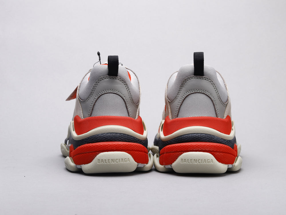 MO - Bla Triple S Gray and Red Sneaker