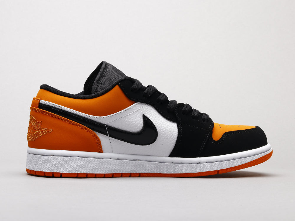 MO - AJ1 smash the backboard