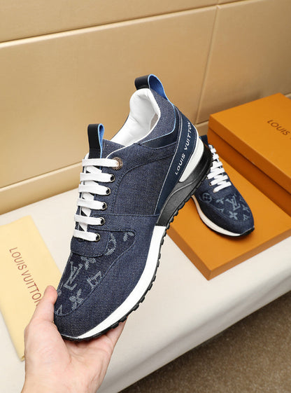 MO - LUV Navy Blue Sneaker