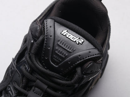 MO - Bla Track Hollow Black Sneaker