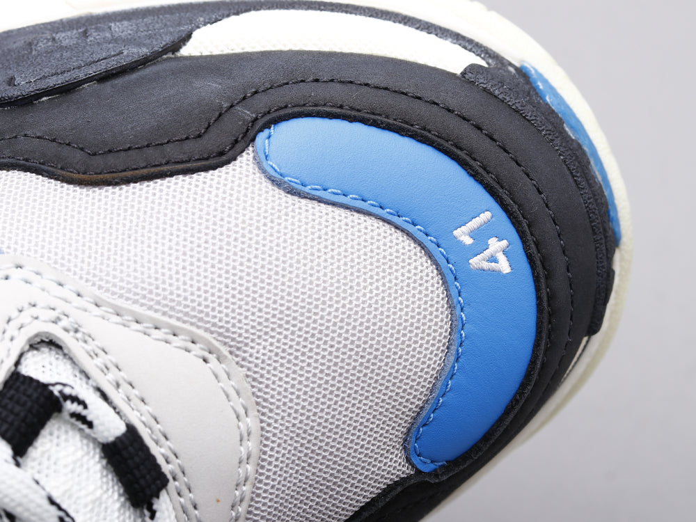 MO - Bla Triple S Black And White Blue Sneaker