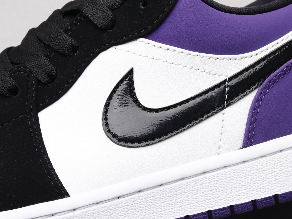 MO - AJ1 black and purple toes