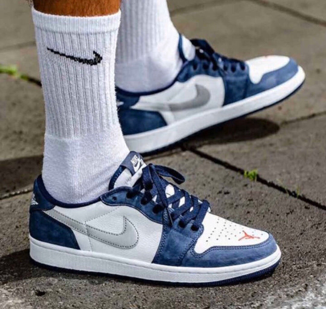 MO - AJ1 navy blue