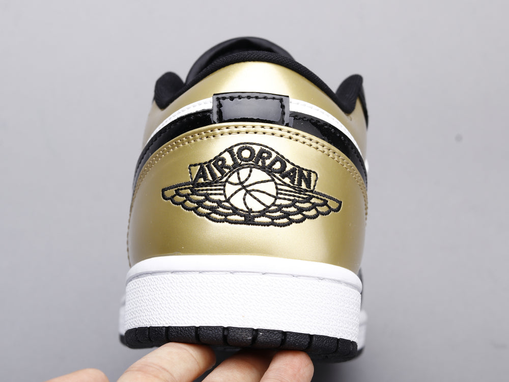 MO - AJ1 black gold