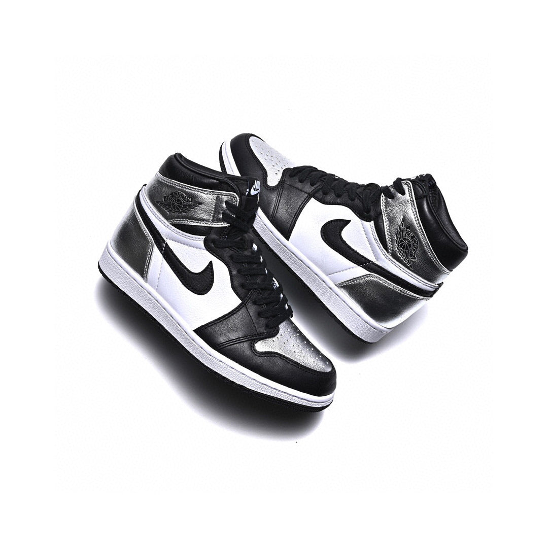 MO - AJ1 High Black Silver