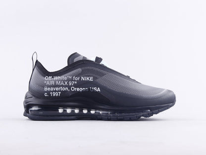 MO - Max97 black and white