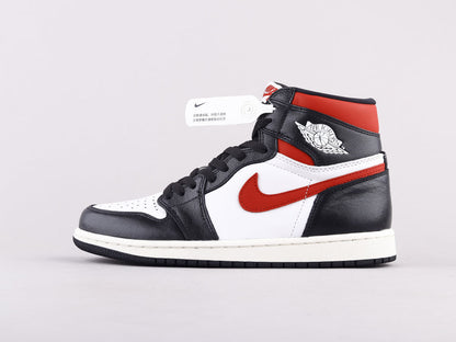 MO - AJ1 Red Hook Black Toe