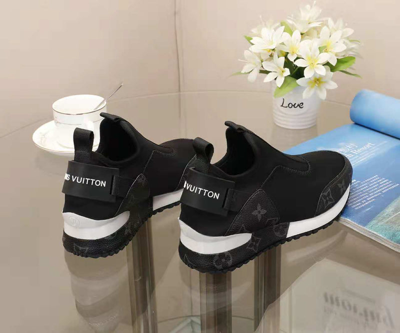 MO - Top Quality Luv Sneaker 076