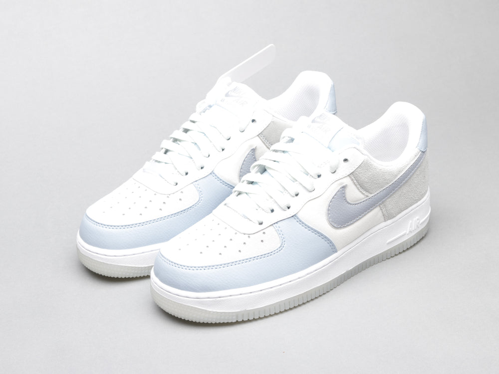 MO - AF1 light blue stitching