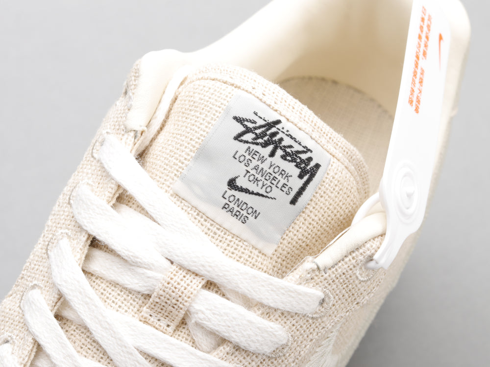 MO - Stussy x AF1 Beige