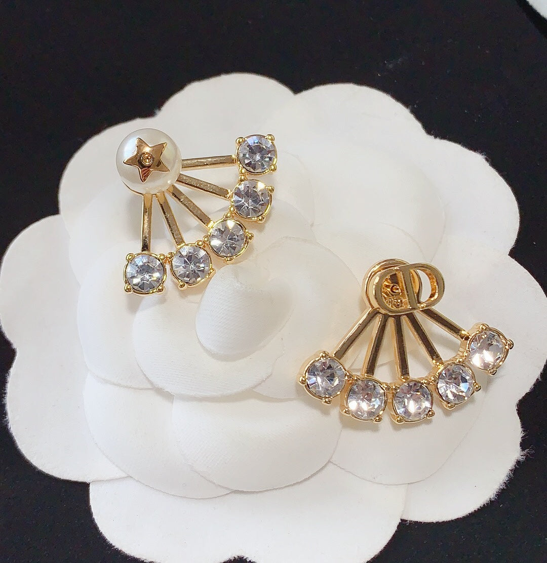 Top Quality Earring Dir 040