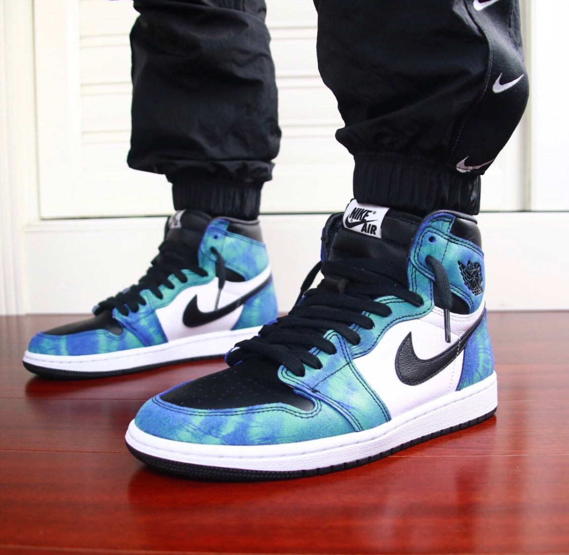 MO - AJ1 Tie Dye