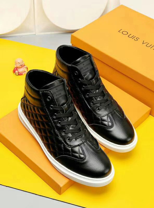 MO - LUV HIgh Top Metal Black Sneaker