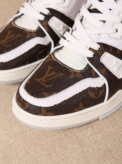 MO - LUV Brown White Sneaker