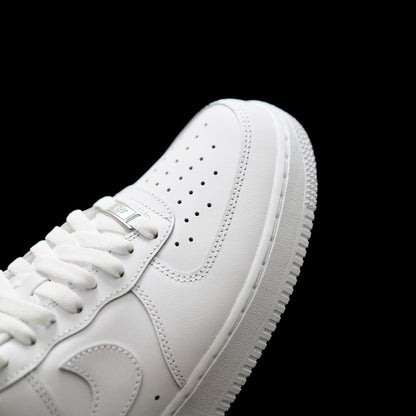 MO - AF1 Pure White Low Top