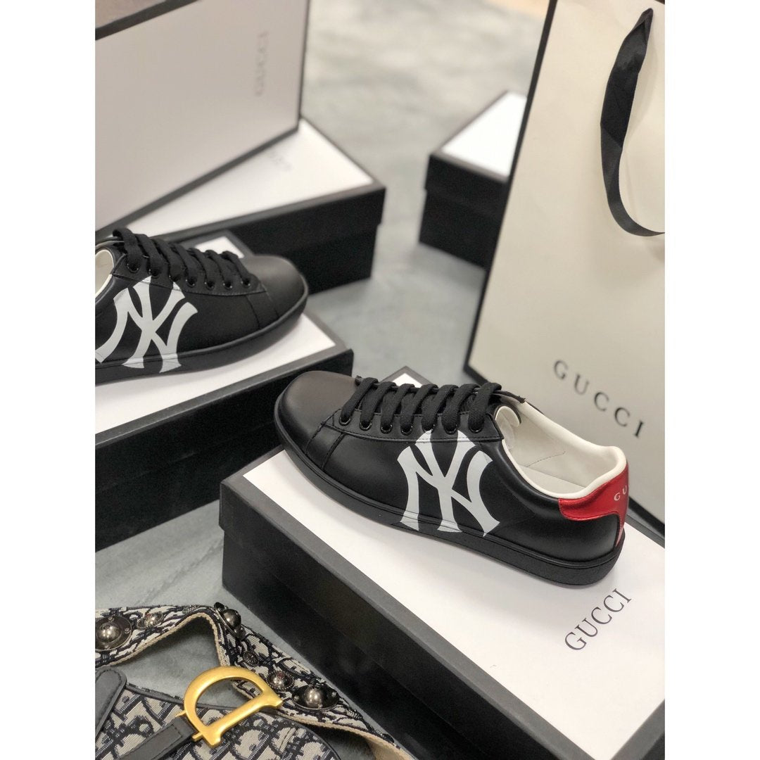 MO-GCI  Ace with MLB  black Sneaker 105